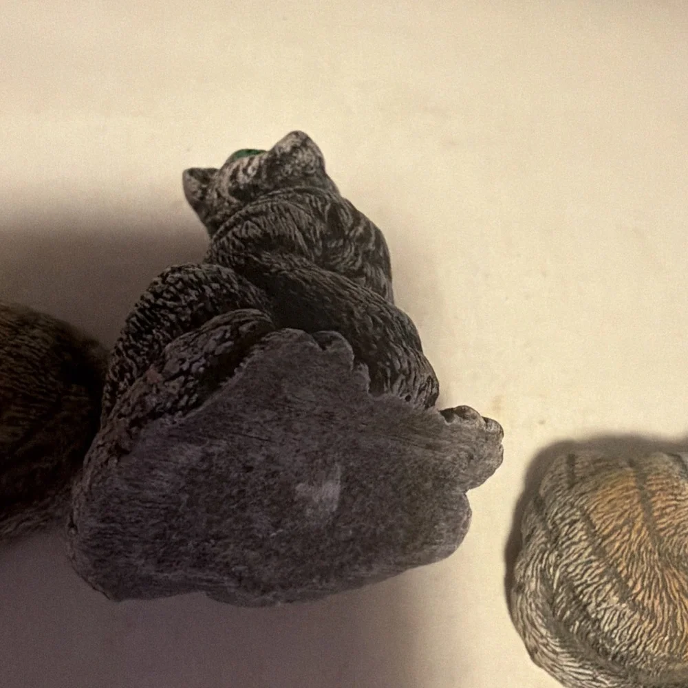Three PIece Tabby Cat Kitten Figures Green Eyed 2.5